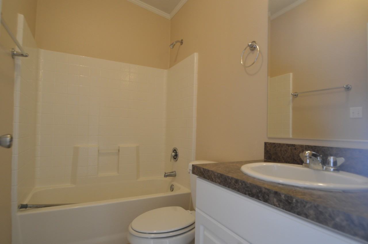 321 E Lime St - Photo 3 of 9