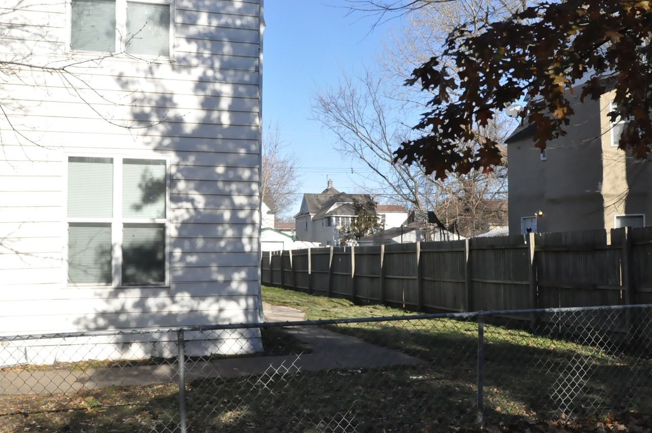 395 Lafond Ave - Photo 2 of 15