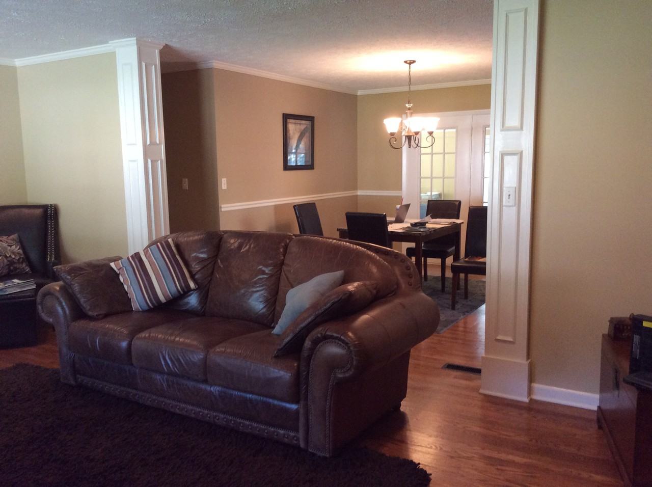 529 Riverside Dr - Photo 3 of 3