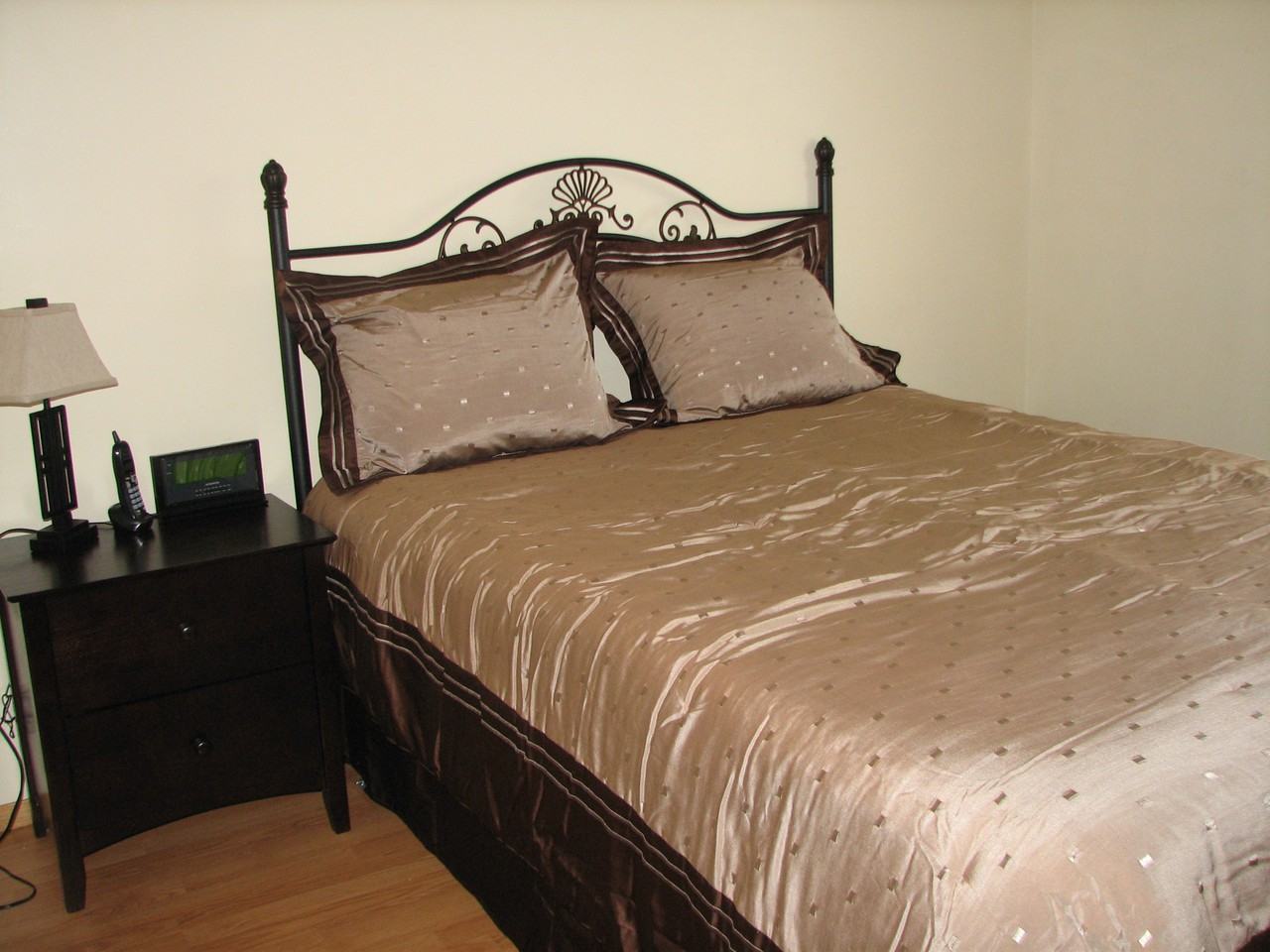 107 Acacia Dr - Photo 2 of 7