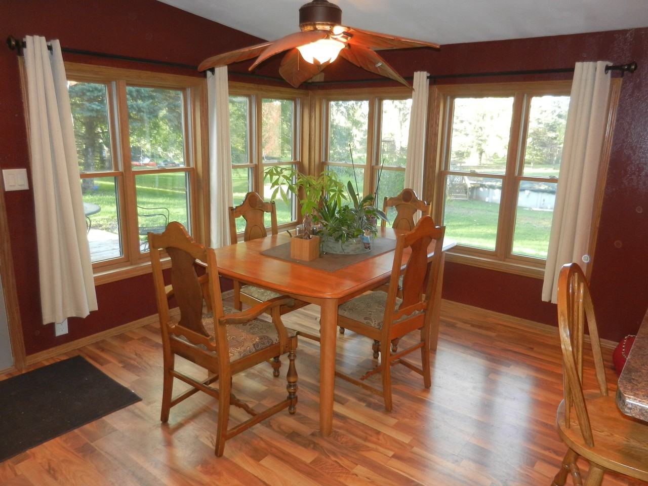 116 Highland Ct - Photo 3 of 14