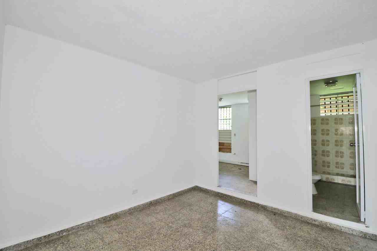 Bayamon Reparto Alhambra - Photo 2 of 12