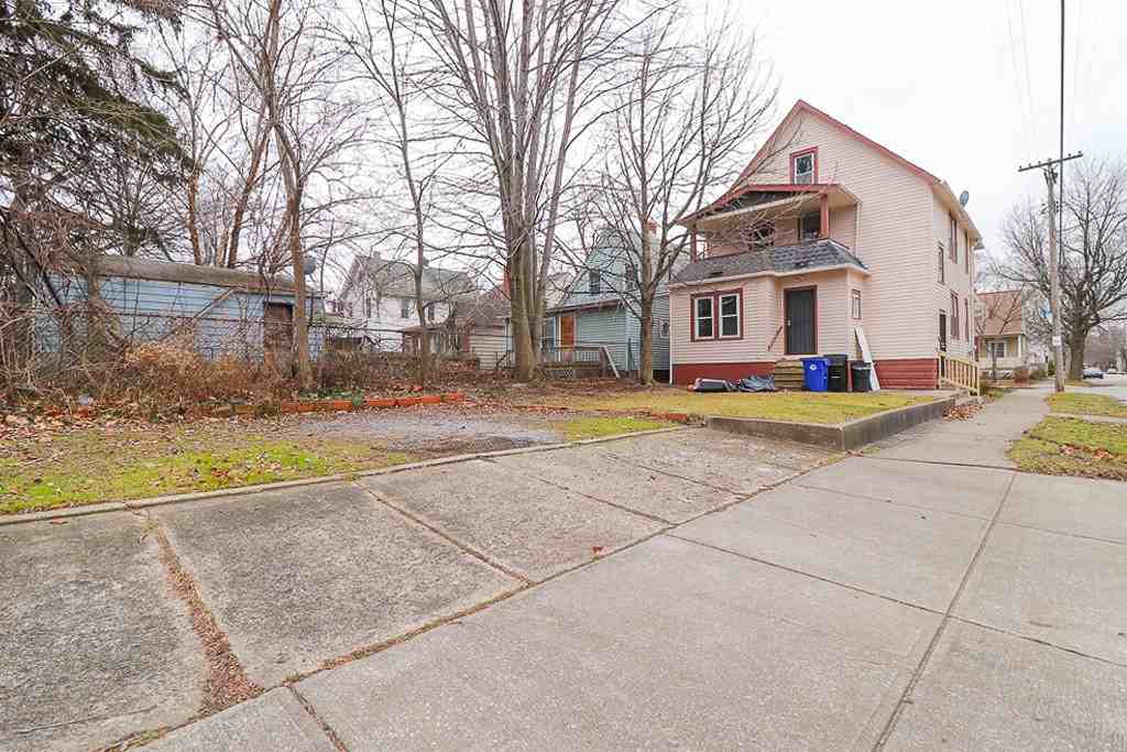 379 E 162nd St - Photo 3 of 47