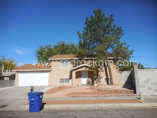 7201 Leander Ave NE - Photo 2 of 27