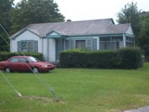 216 Thomas Dr - Photo 1 of 1