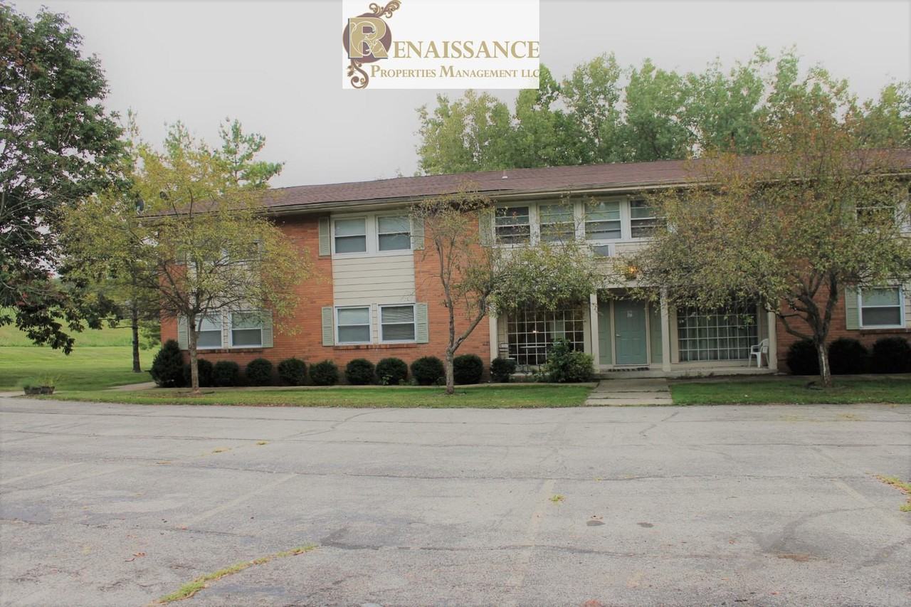 595 E Main St - Photo 2 of 17