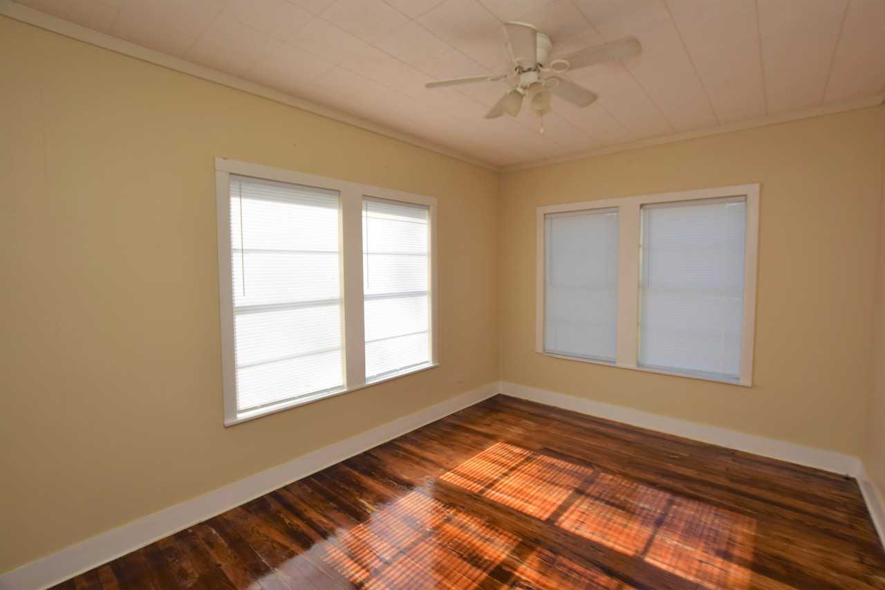 413 S Welty Ave - Photo 2 of 4