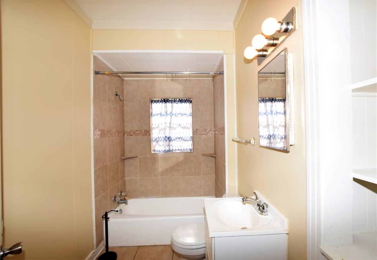 413 S Welty Ave - Photo 3 of 4