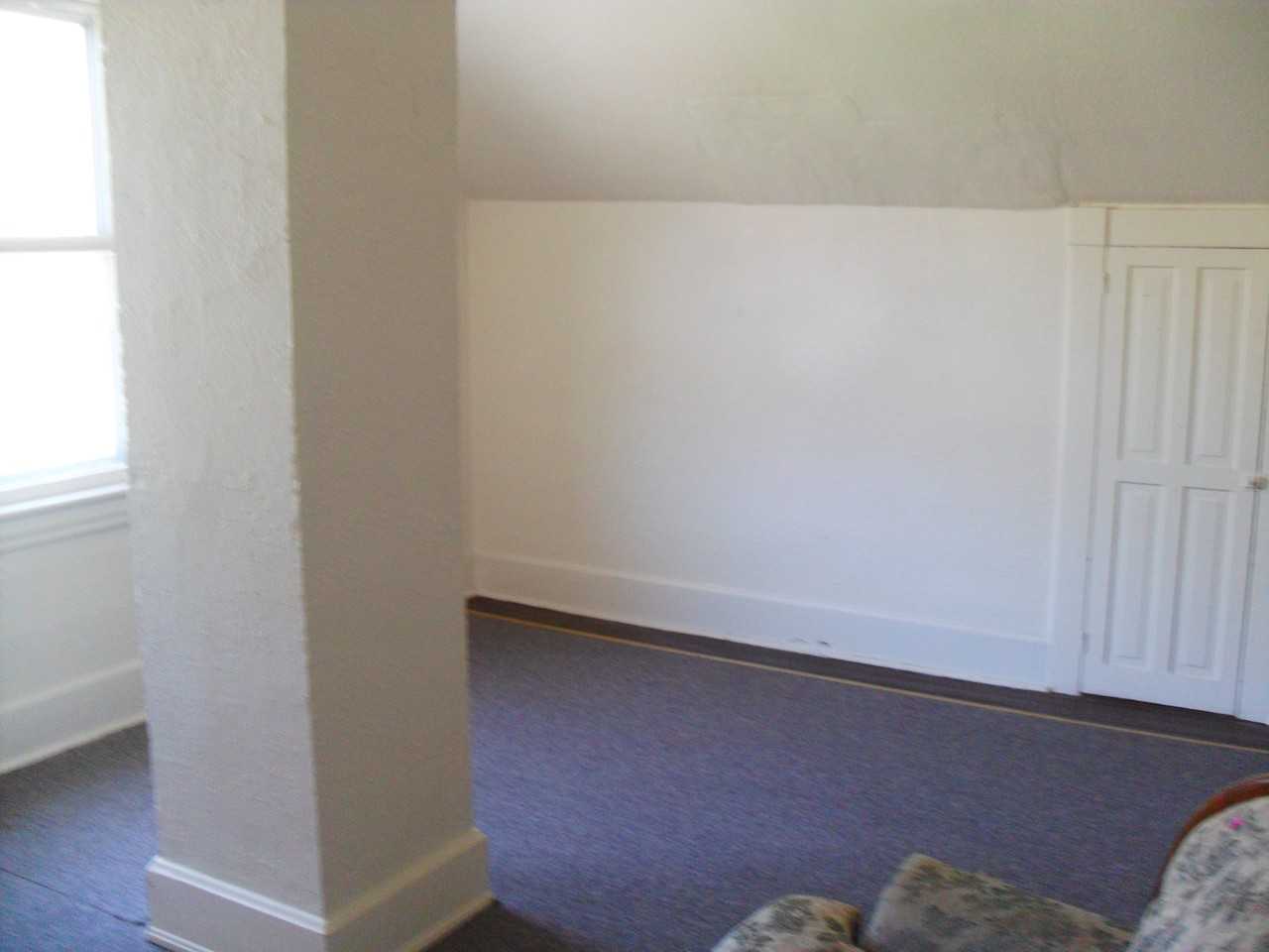 822-822 1/2 Von Lunen Road - Photo 3 of 7