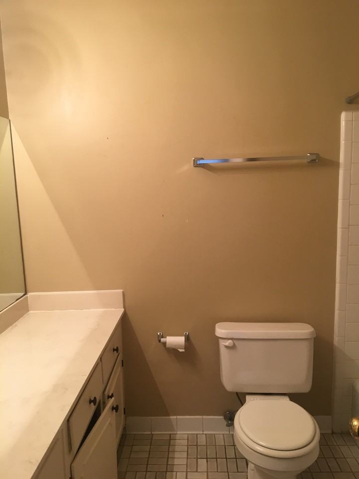 2547 Mackinnon Dr - Photo 2 of 2