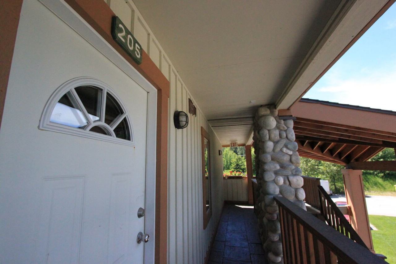 26 205-32 Pinnacle Ridge - Photo 3 of 20