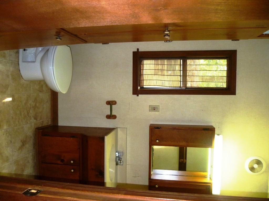 191 Sinclair Marina Rd NE - Photo 2 of 7