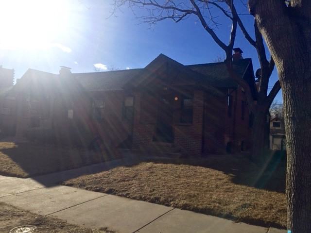 267 S Humboldt St - Photo 2 of 20