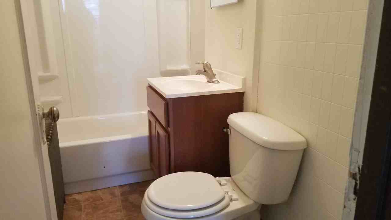 3700 E Pulaski Ave - Photo 3 of 6