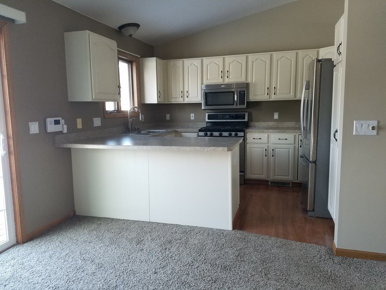 7177 Woodfield Ln - Photo 3 of 17