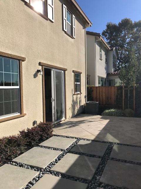 1013 Juno Cir #200 - Photo 4 of 7