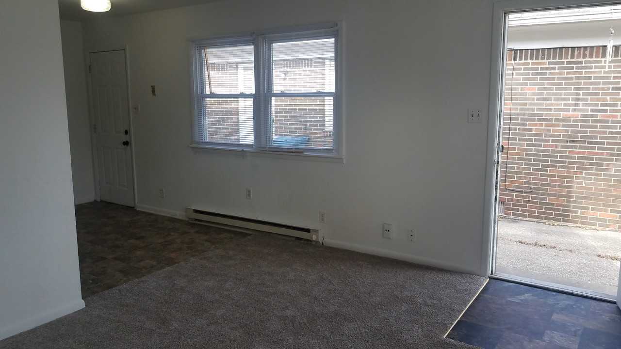 3250 W Mooresville Rd - Photo 2 of 13