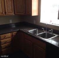 1792 Townsend St - Photo 4 of 11