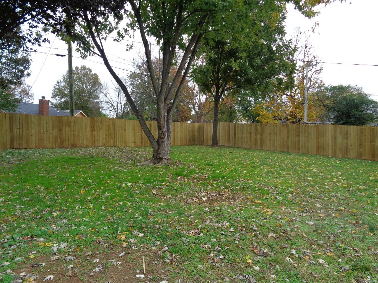 4434 Crump Rd - Photo 3 of 9