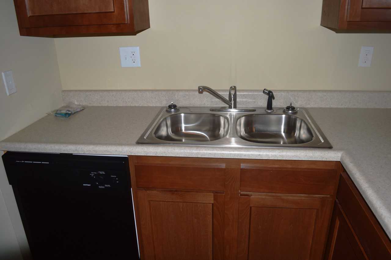 2648 Main St - Photo 5 of 10