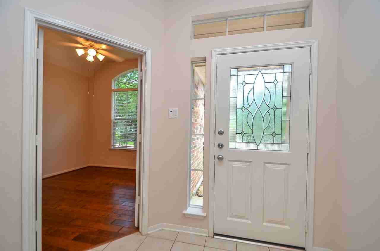 11 Cider Mill Ct - Photo 3 of 27