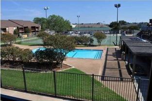 904 University Oaks Blvd #20 - Photo 1 of 1