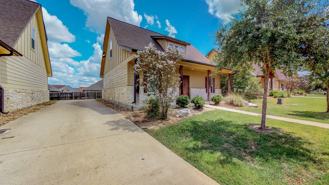 3412 Cullen Trl - Photo 1 of 1