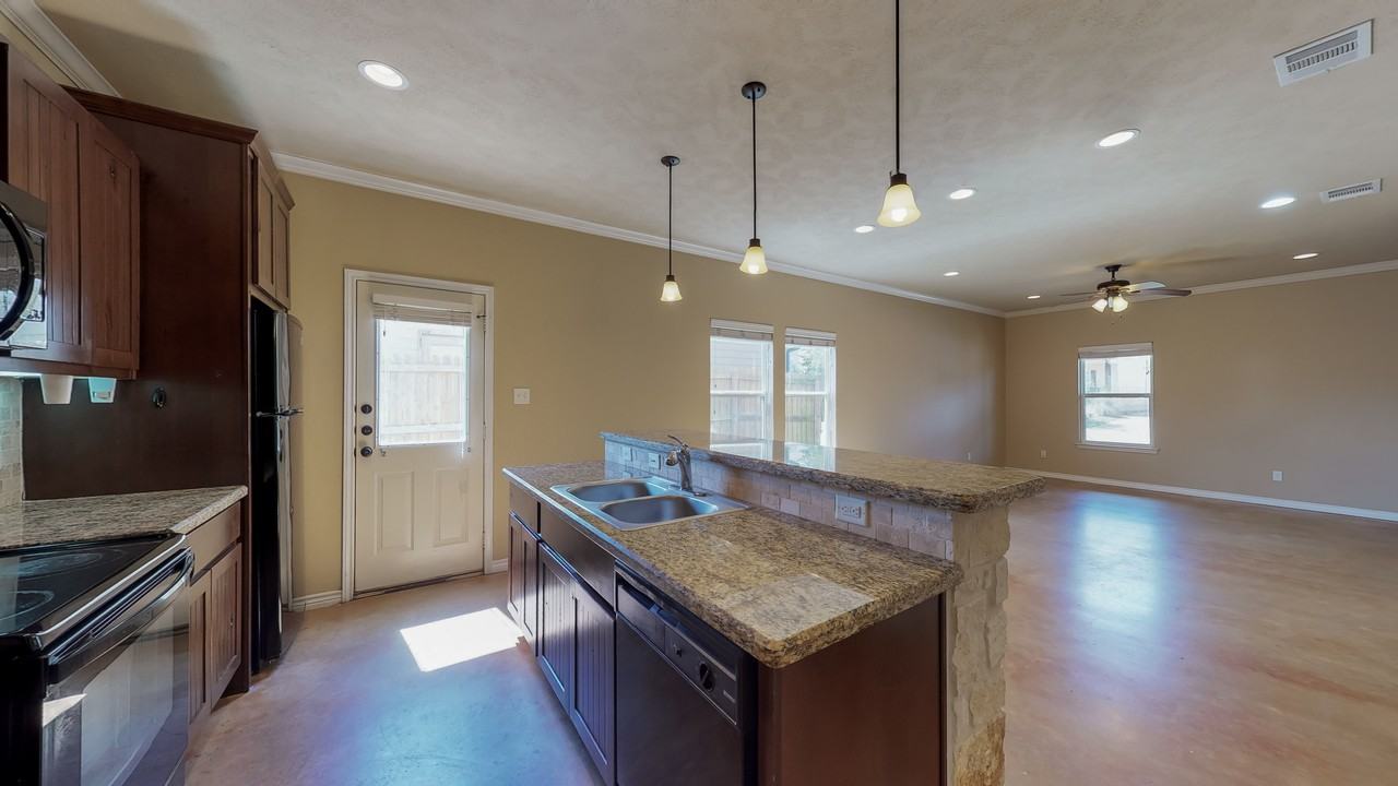 3412 Cullen Trl - Photo 6 of 27