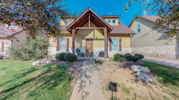 featured image of 3418 Cullen Trl