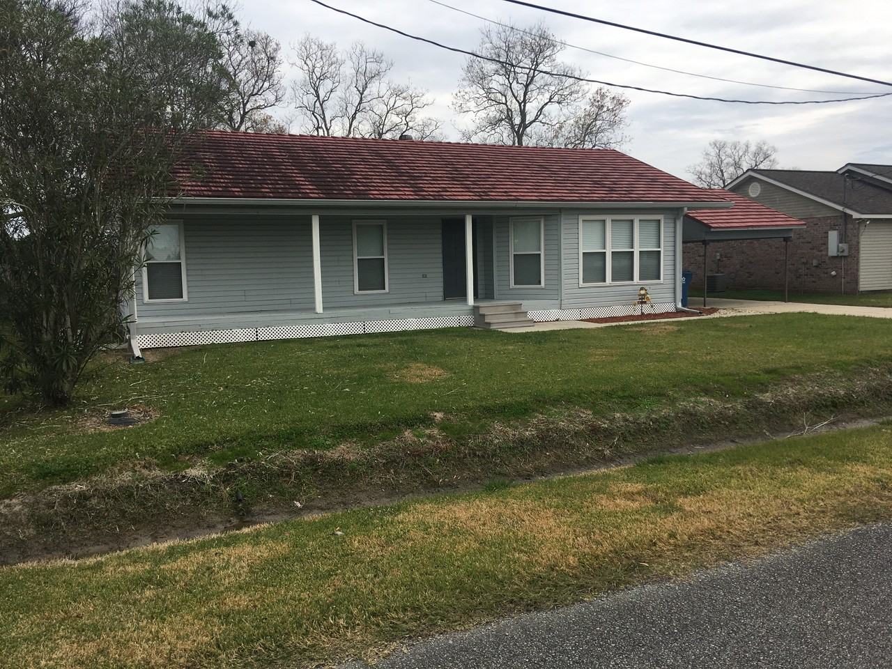 110 Morningside Dr - Photo 3 of 16