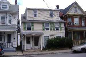 featured image of 144 N 4th St