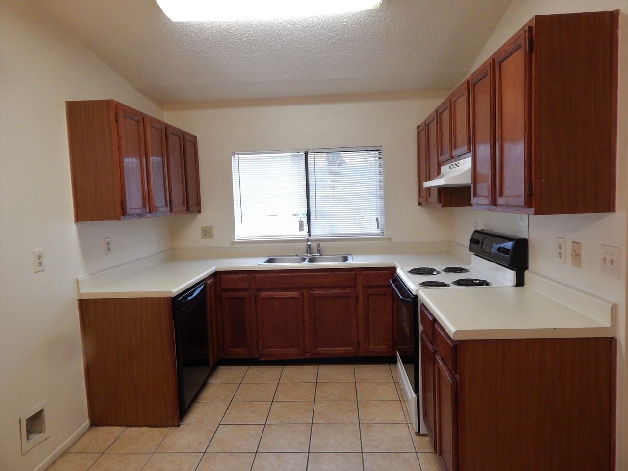 9823 Village Briar - Photo 3 of 13