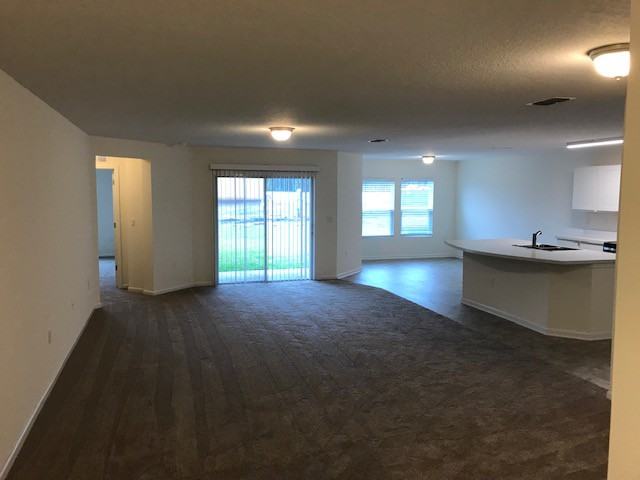 1829 John Adams Ct - Photo 3 of 27