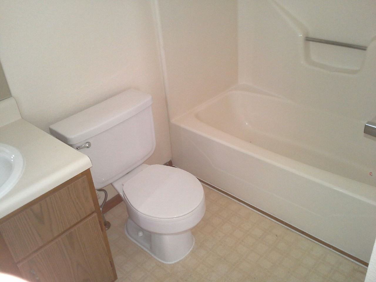 664 S Kentwood Ave Apartments in Springfield, MO 65802 Zumper