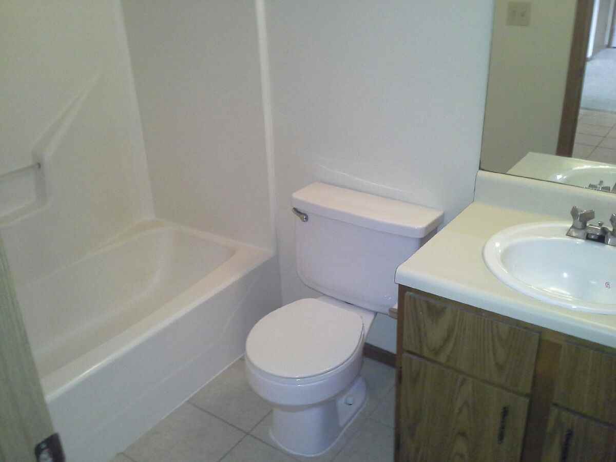 664 S Kentwood Ave Apartments in Springfield, MO 65802 Zumper