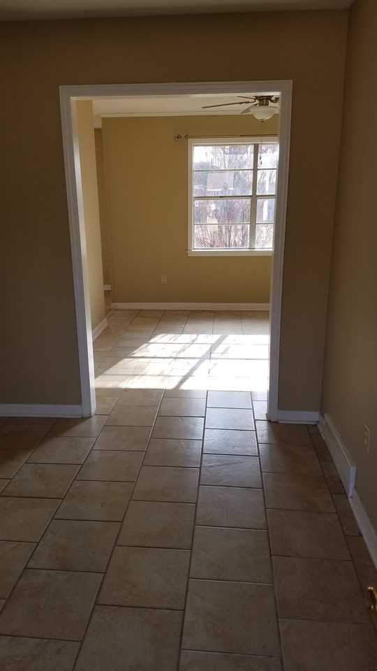 1347 Mary Jane Ave - Photo 3 of 9