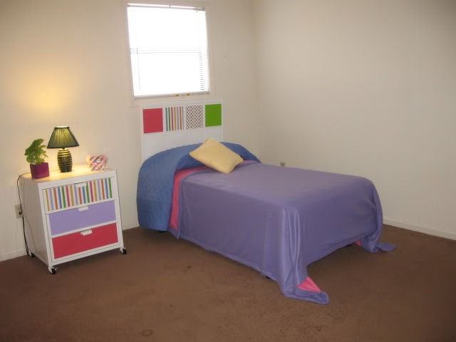 100 Fairway St - Photo 2 of 3