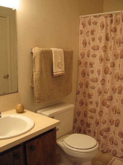 100 Fairway St - Photo 3 of 3