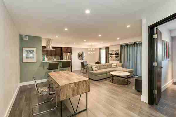 2501 25Th St Se - Photo 2 of 50