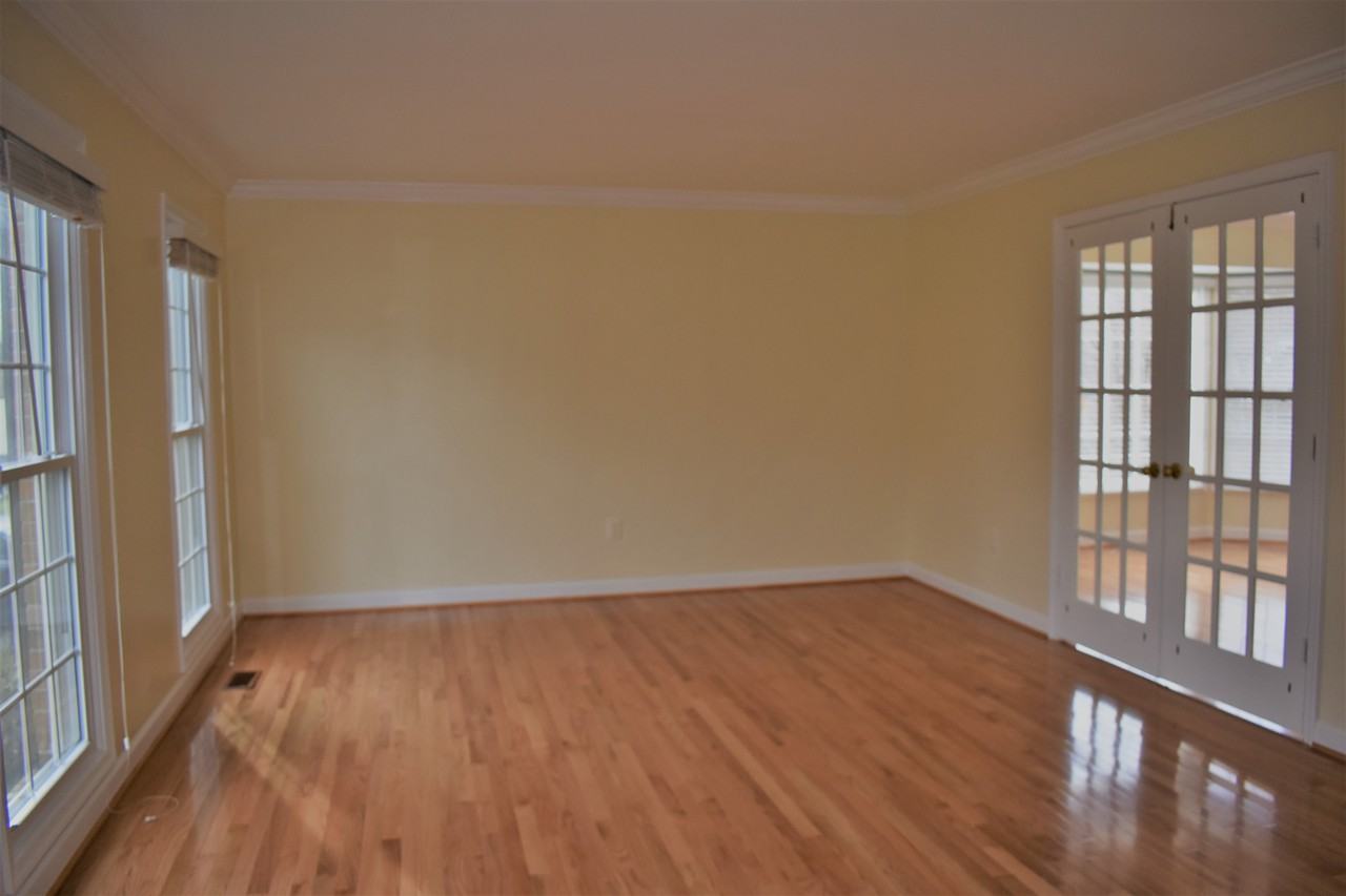 14320 Shoreham Dr - Photo 3 of 34