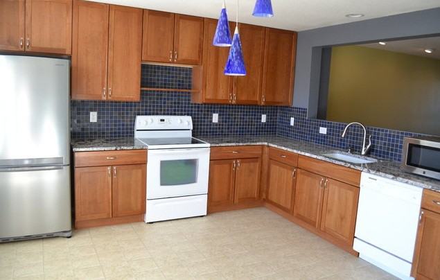 393 Smith Cir - Photo 2 of 11