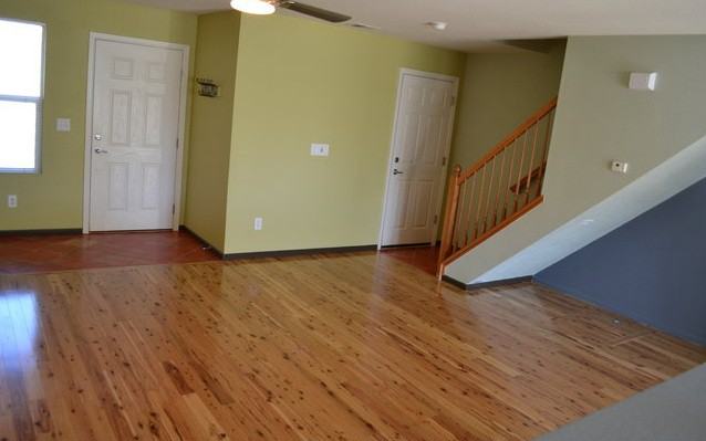 393 Smith Cir - Photo 3 of 11