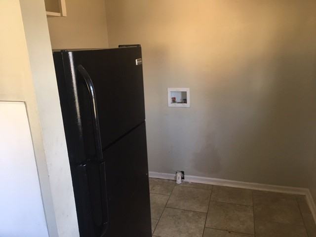 2721 S Minnesota Ave - Photo 3 of 10