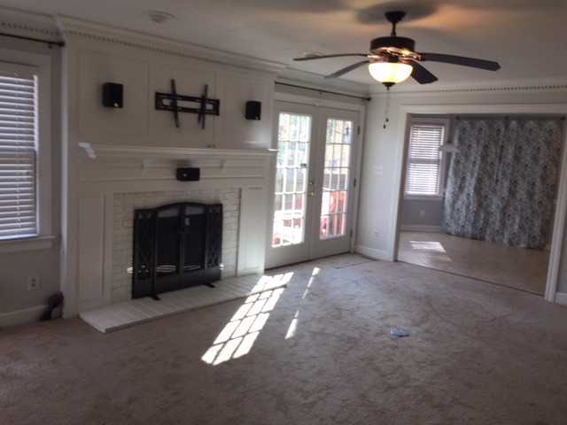 207 Leeward Ct - Photo 3 of 11