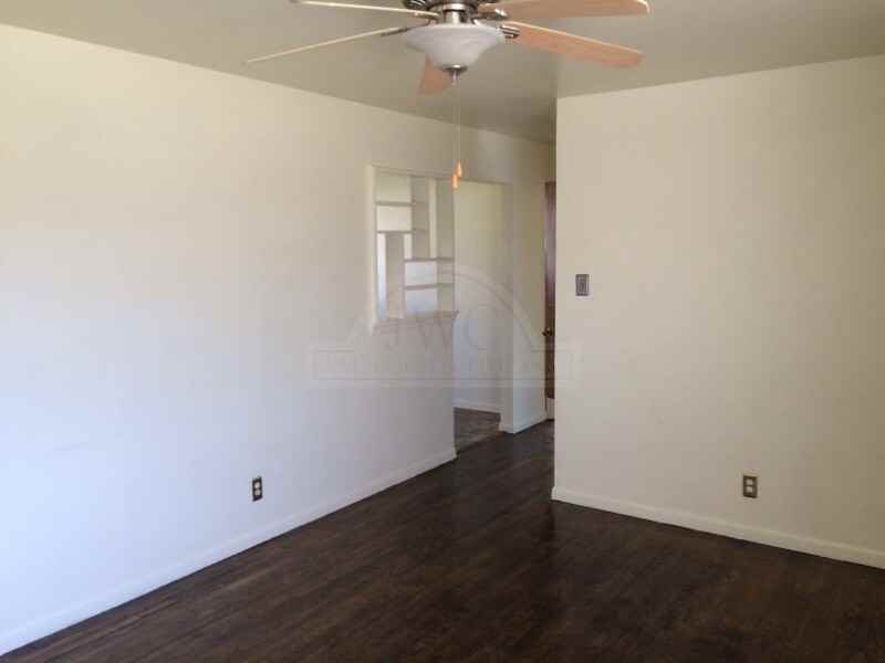 1407 Missouri Ave - Photo 3 of 17