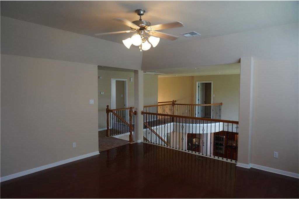 9820 Rias Way - Photo 6 of 7