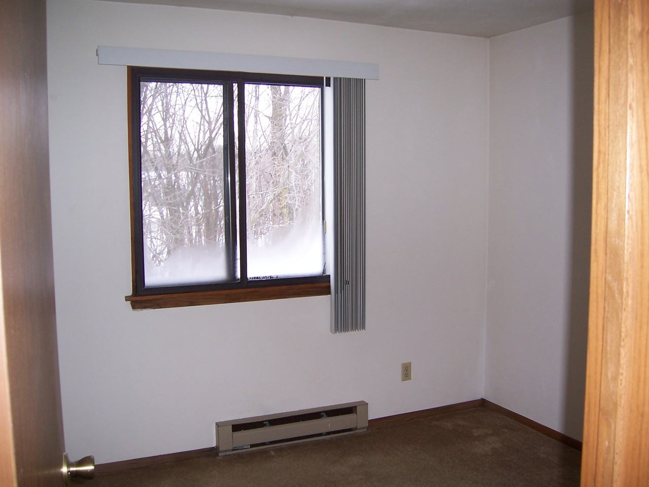 609 South St - Photo 6 of 14