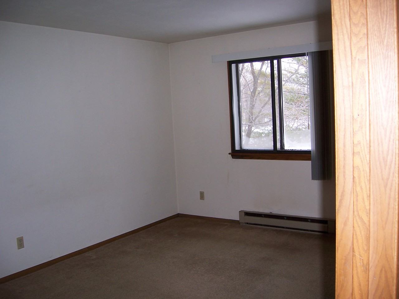 609 South St - Photo 7 of 14
