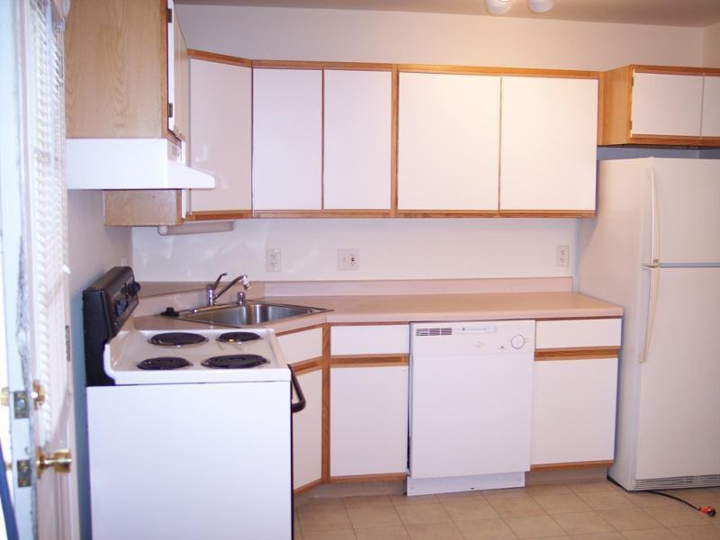 1000 S Lincoln Ave - Photo 2 of 7