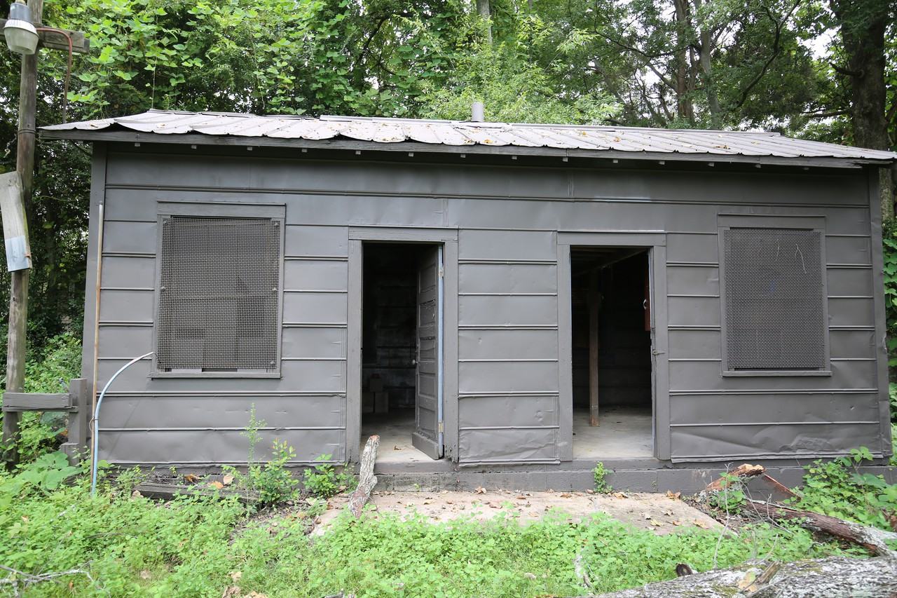 2612 Walker St - Photo 3 of 11